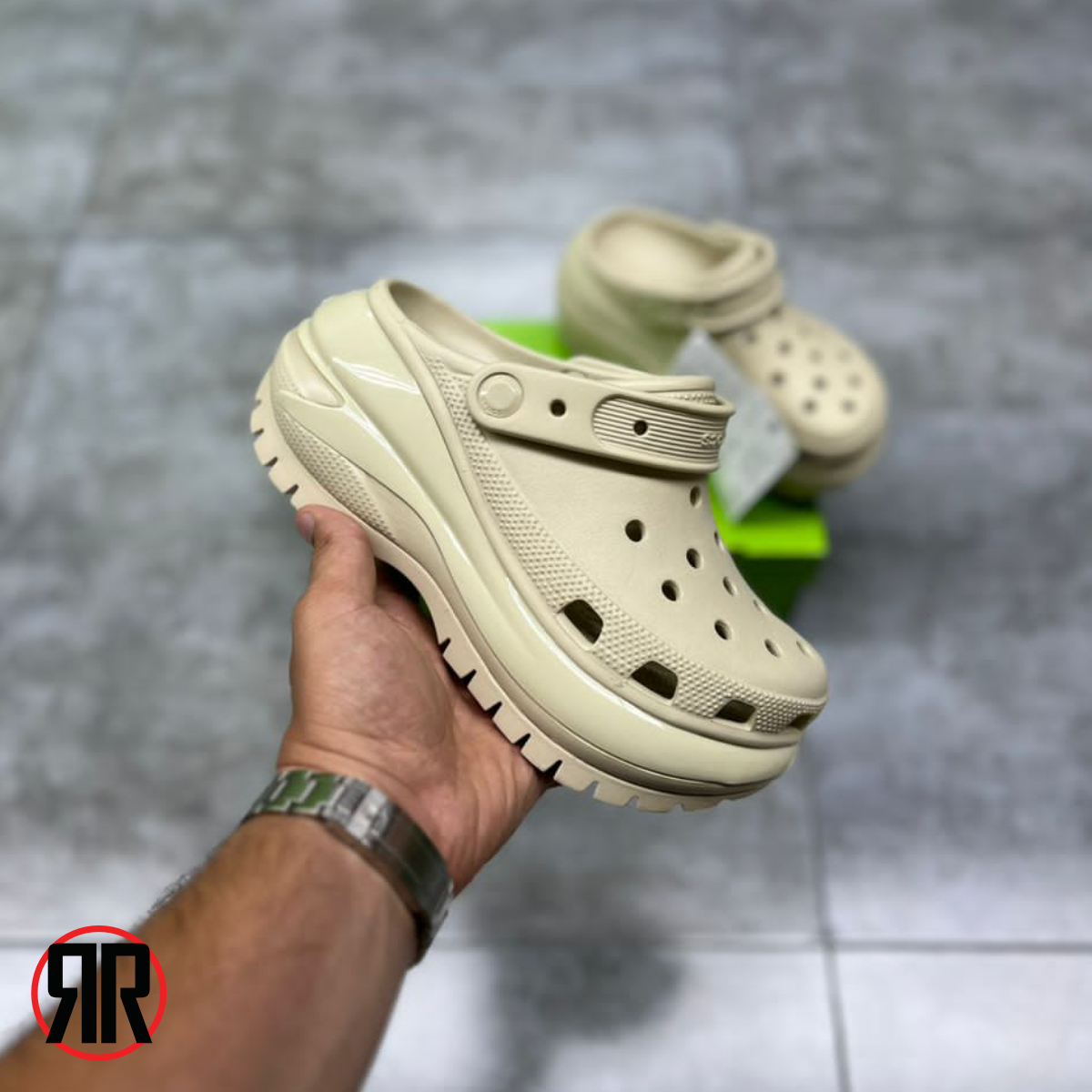 صندل زنانه کراکس Crocs صندل زنانه کراکس Crocs