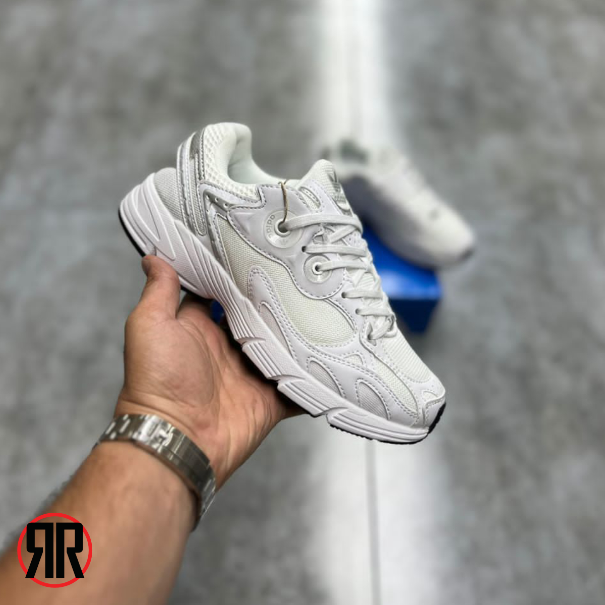 کتونی زنانه آدیداس Adidas Astir کتونی زنانه آدیداس Adidas Astir