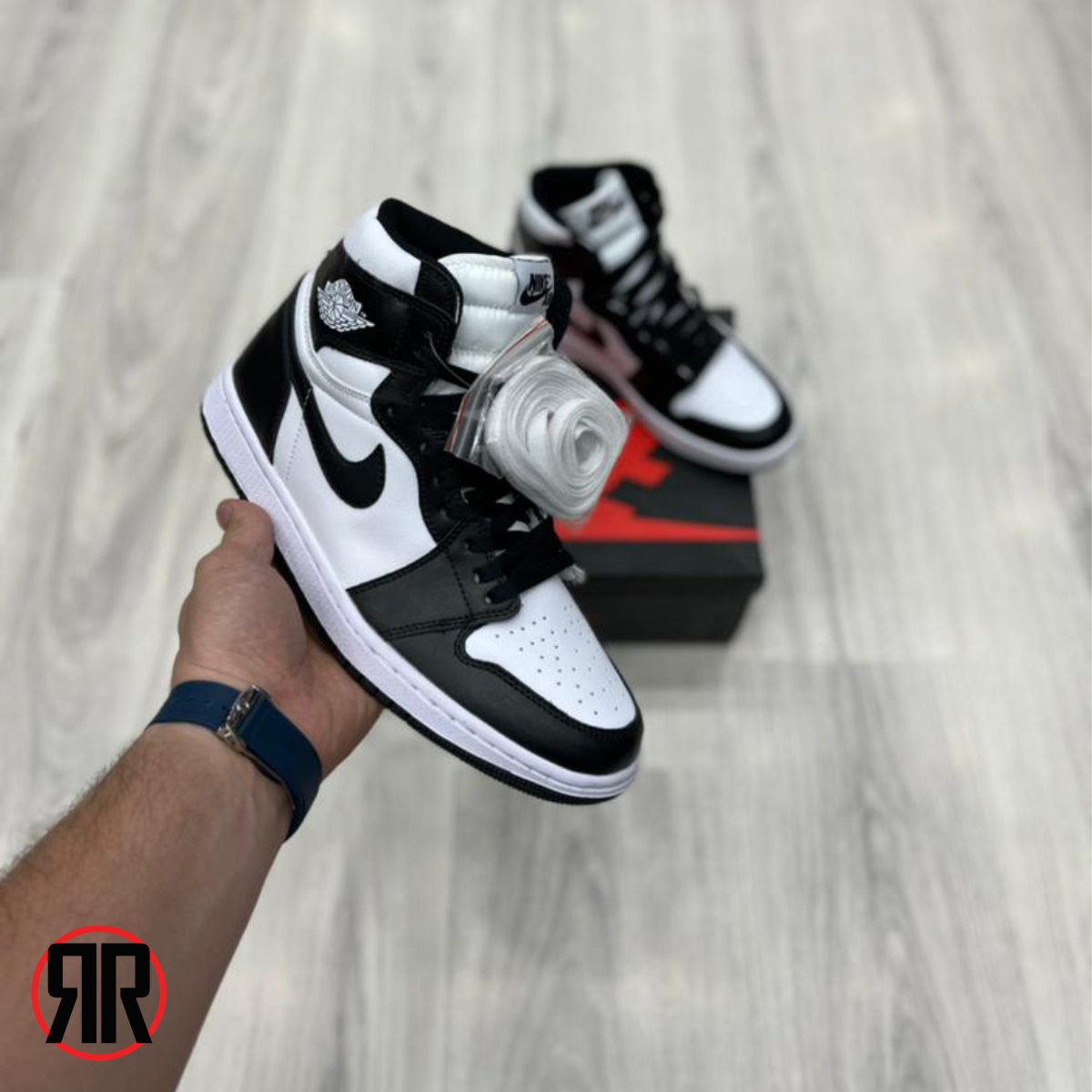 کتونی نایک Nike Air Jordan 1 High کتونی نایک Nike Air Jordan 1 High